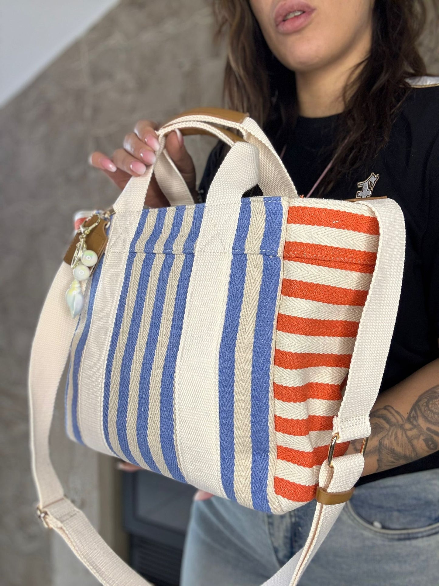 Borsa Eva