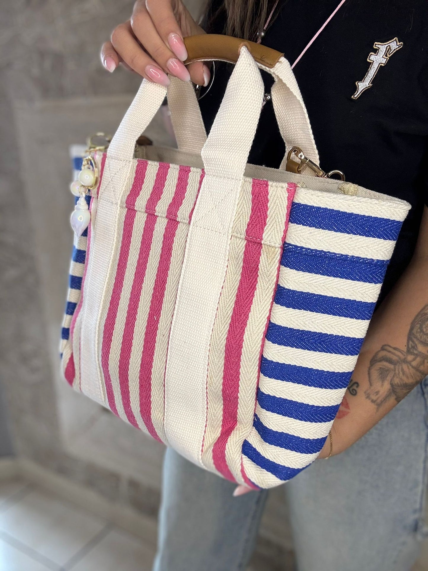 Borsa Eva